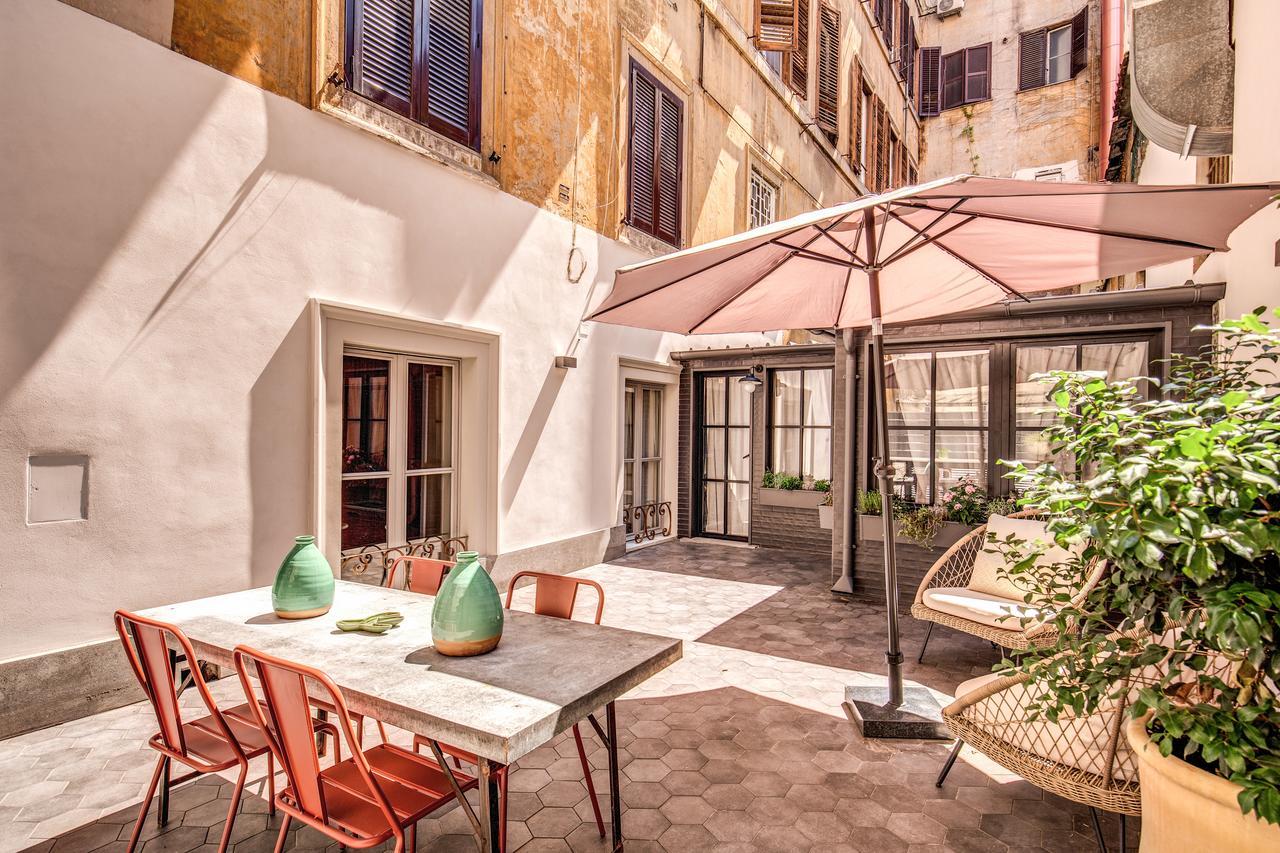 Decharme Apartment With Terrace In Monti Roma Dış mekan fotoğraf