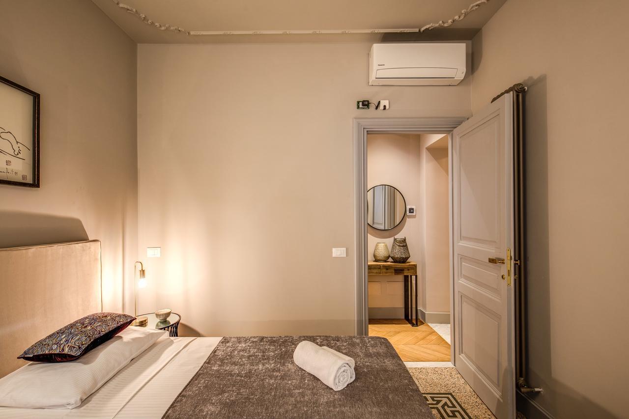 Decharme Apartment With Terrace In Monti Roma Dış mekan fotoğraf