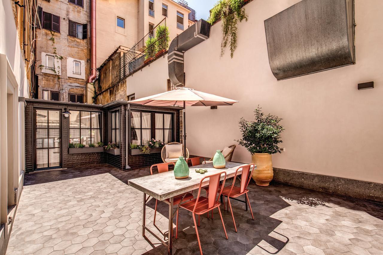 Decharme Apartment With Terrace In Monti Roma Dış mekan fotoğraf